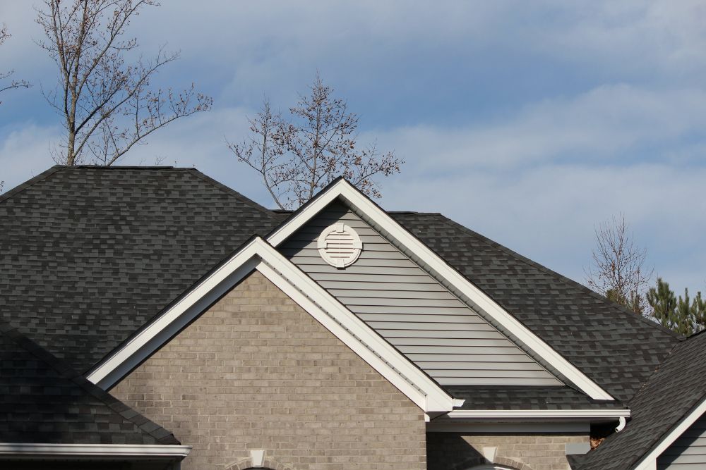 Asphalt shingle roof on residential home – Anoka MN Roofing Services